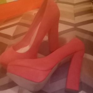 Pink heels